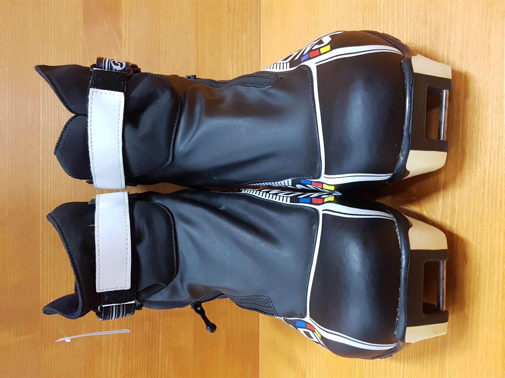 Použitá bežecká obuv SALOMON Combi R - SNS viazanie