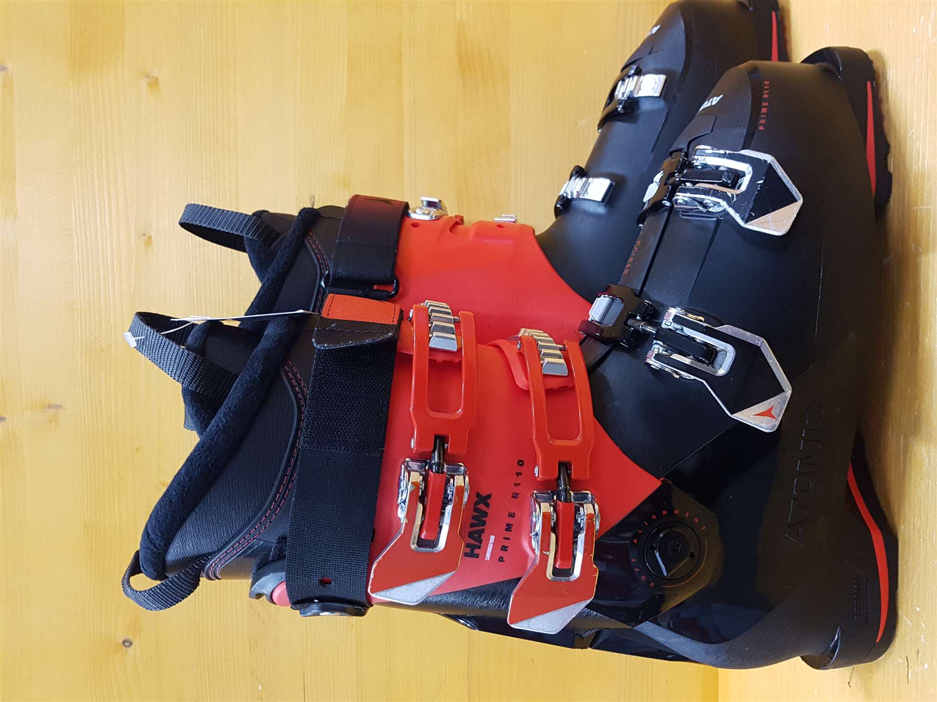 Gebrauchte Skischuhe ATOMIC HAWX PRIME R 110
