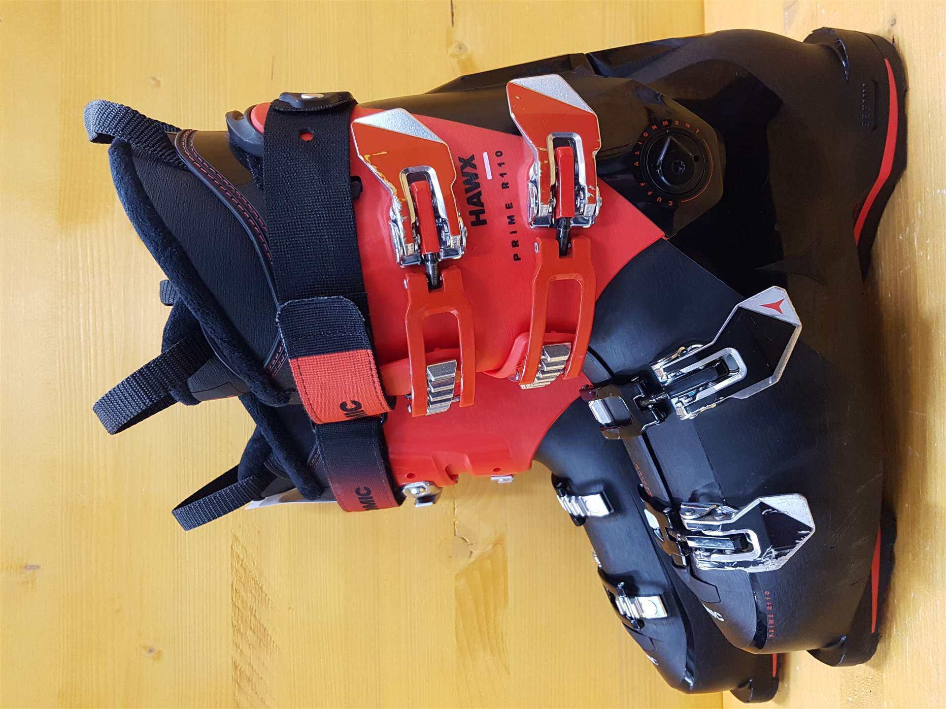 Gebrauchte Skischuhe ATOMIC HAWX PRIME R 110