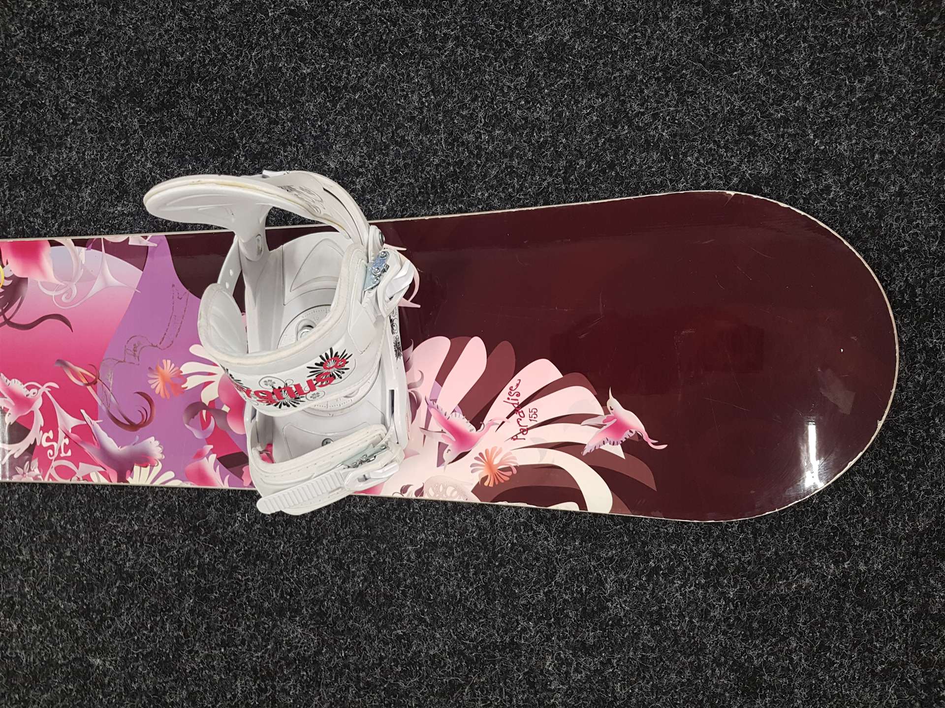 Použitý snowboard  Cygnus Paradise + viazanie  Cygnus veľkosť S/M