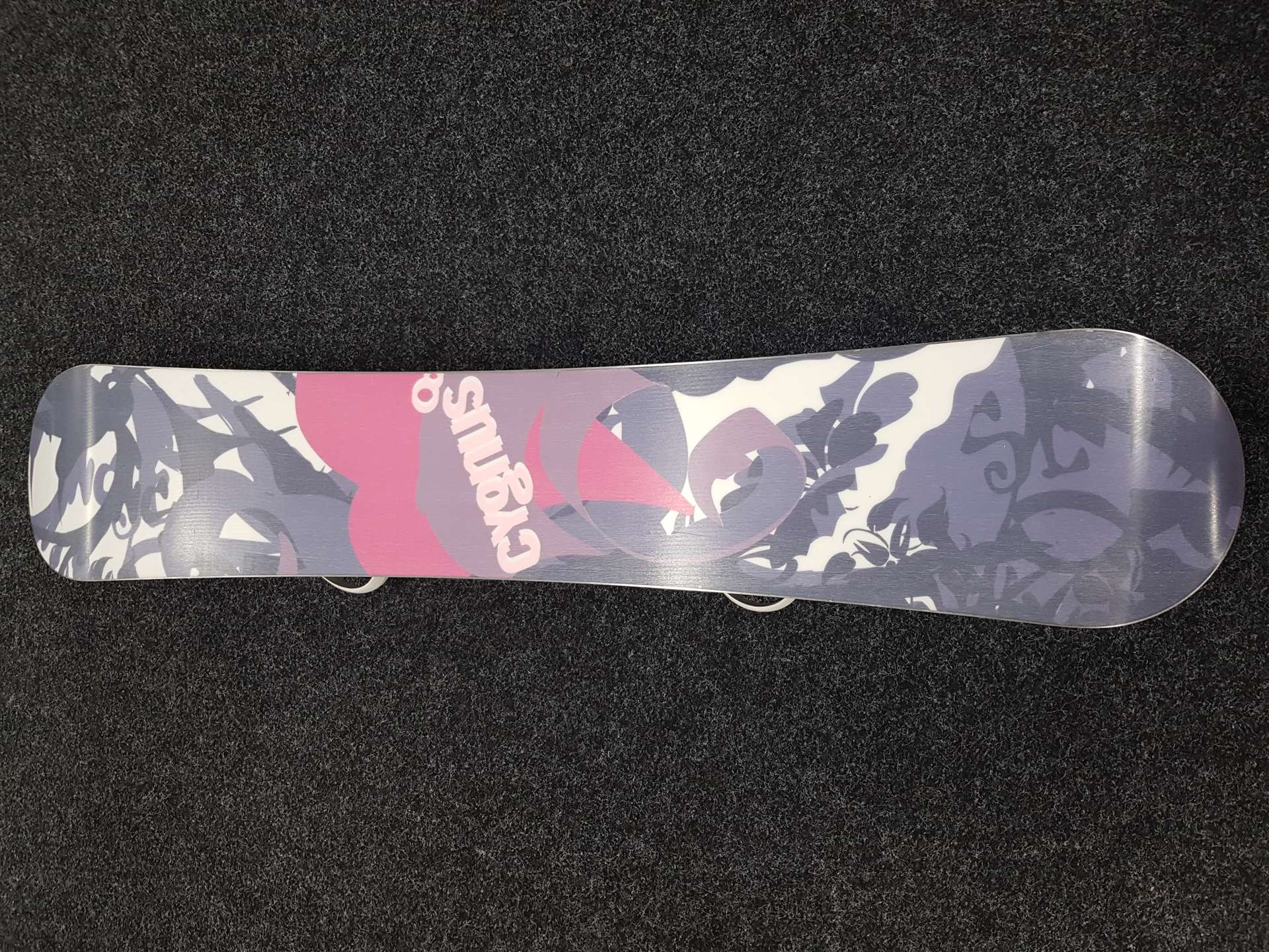 Použitý snowboard  Cygnus Paradise + viazanie  Cygnus veľkosť S/M