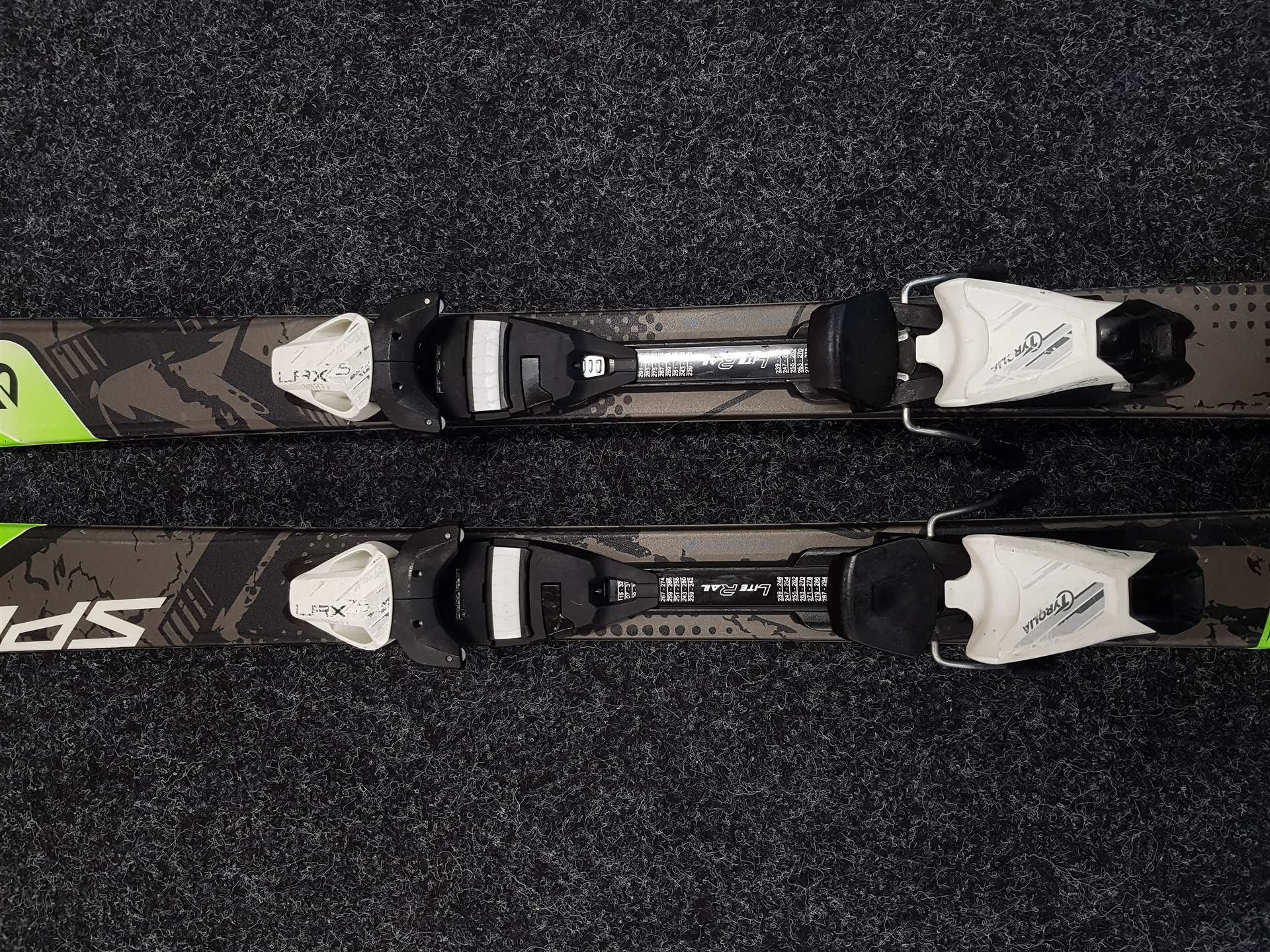 Skis d'occasion SPORTEN JUNIOR SPORT + fixations Tyrolia LRX 7.5
