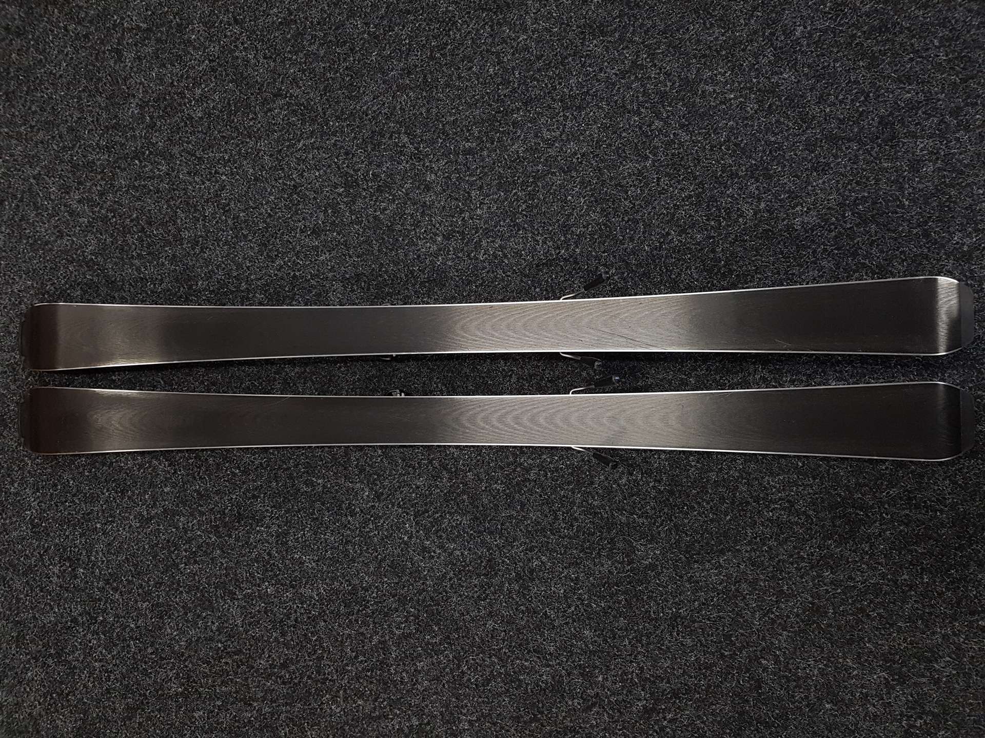 Skis d'occasion SPORTEN JUNIOR SPORT + fixations Tyrolia LRX 7.5