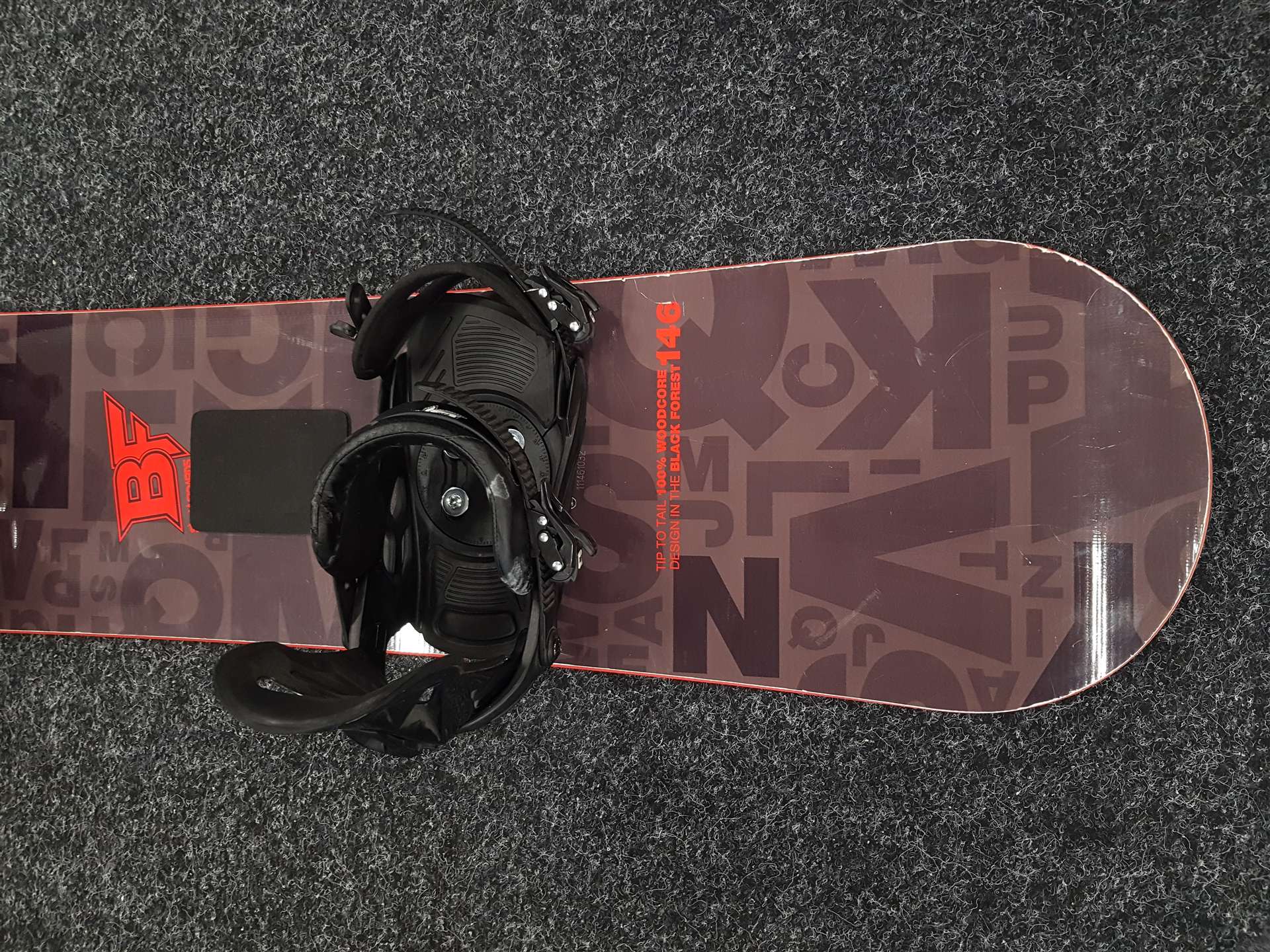 Použitý snowboard BF Snowboards + vázání BF velikost M/L