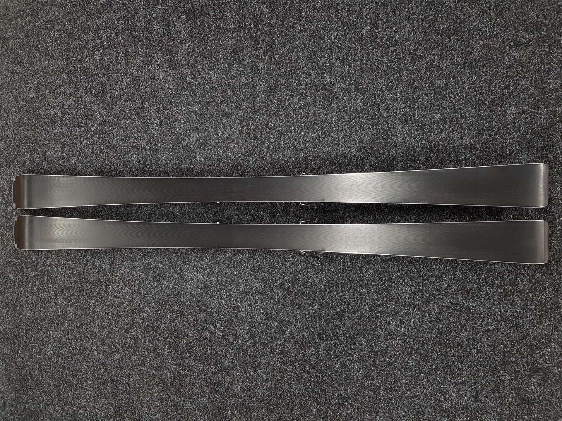 Używane narty SALOMONS/Max Endurance + wiązania Salomon M10