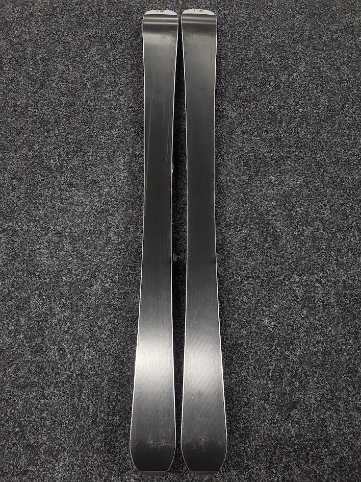 Skis Rossignol Lolita d'occasion