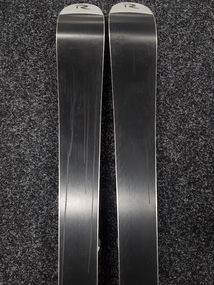 Skis Rossignol Lolita d'occasion