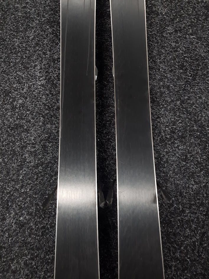 Skis Rossignol Lolita d'occasion