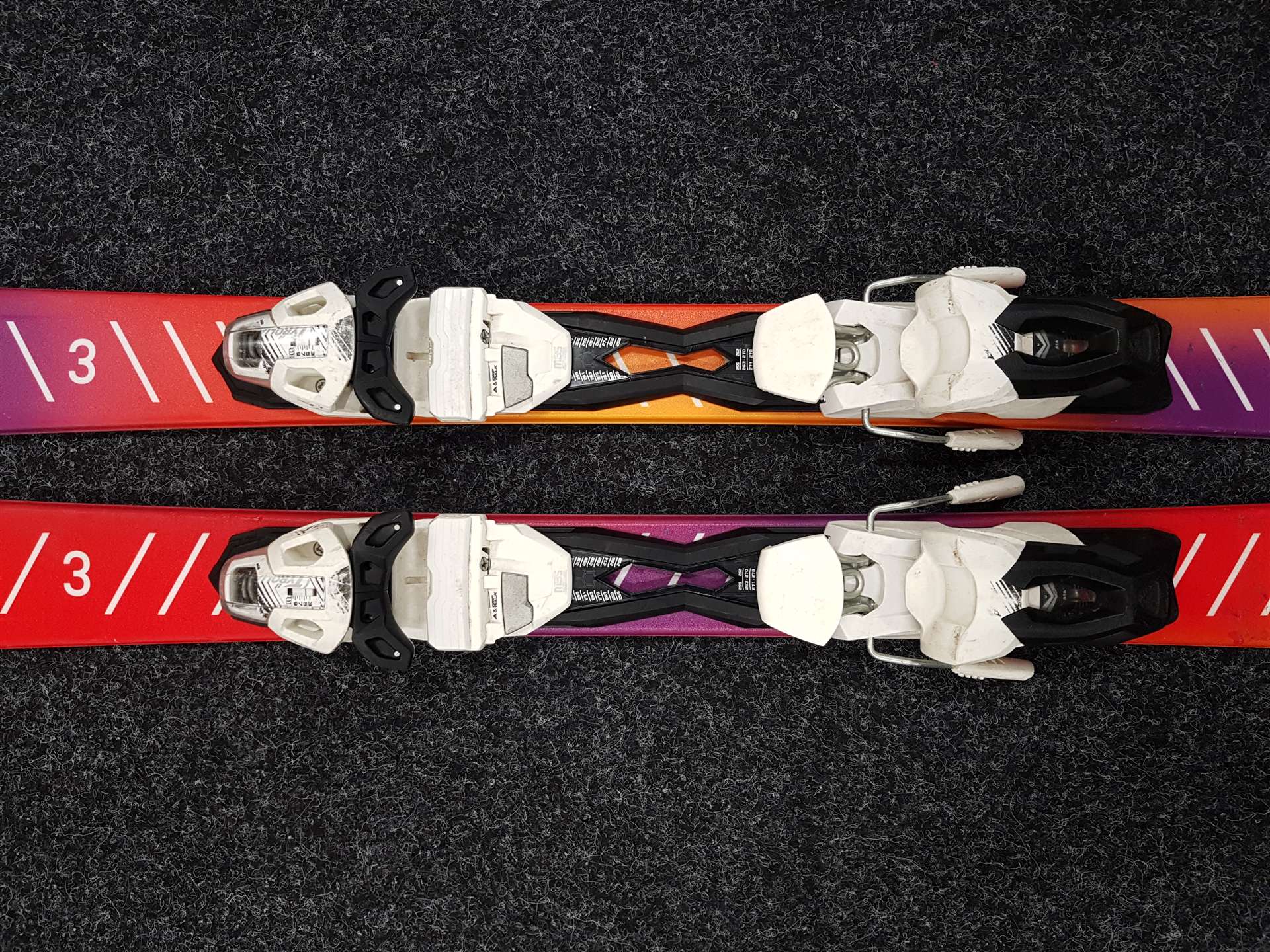 Skis SPORTEN Iridium Experience d'occasion + fixations Tyrolia MBS 11