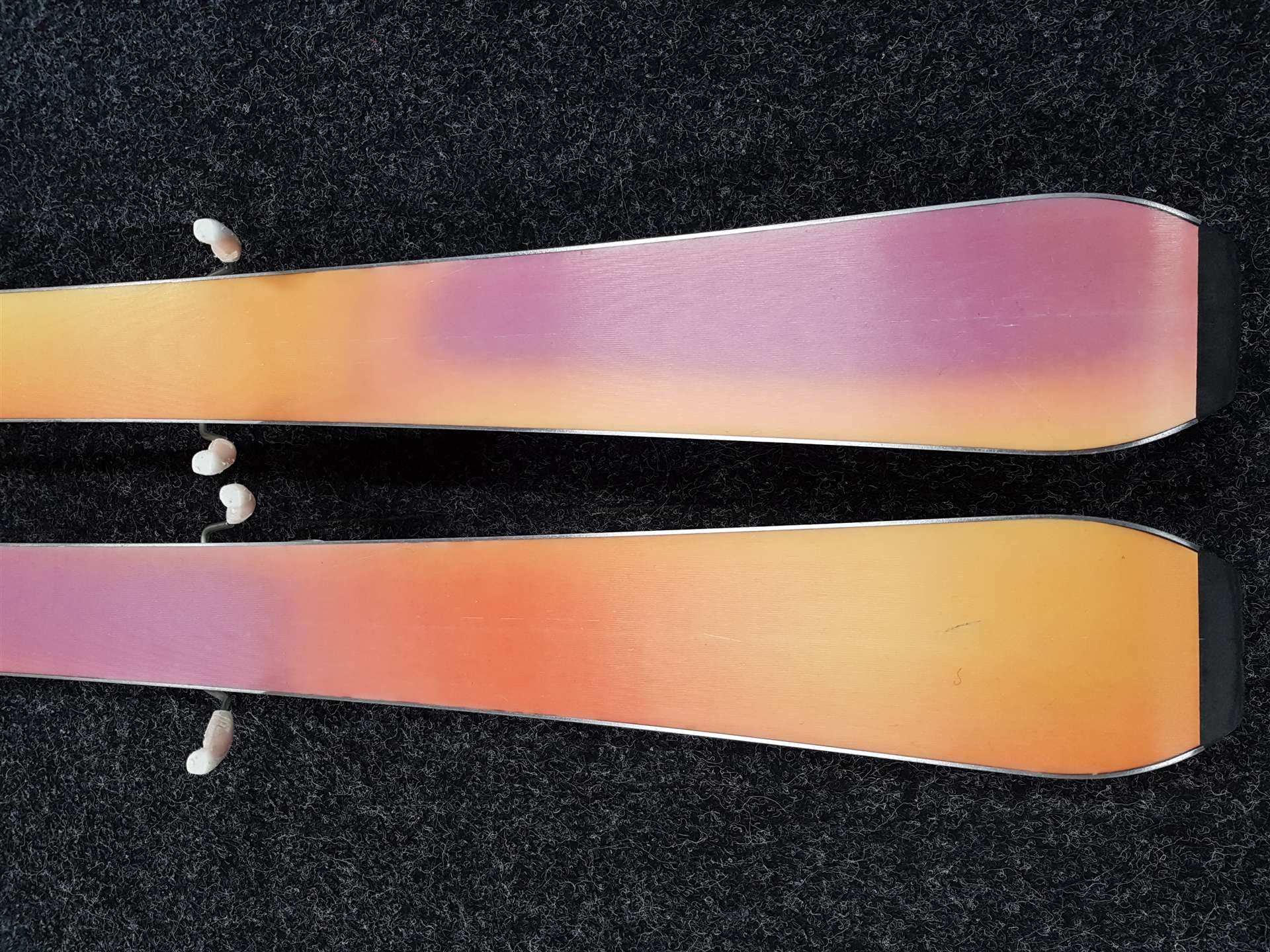 Skis SPORTEN Iridium Experience d'occasion + fixations Tyrolia MBS 11