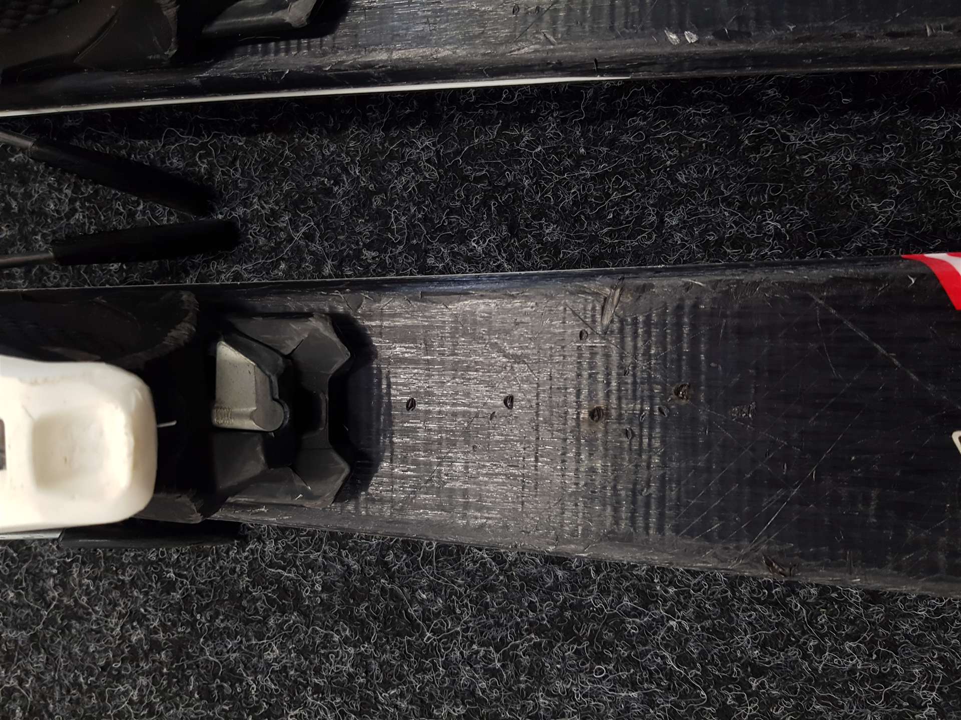 Skis FISCHER PROGRESSOR X d'occasion + fixations Fischer RS10