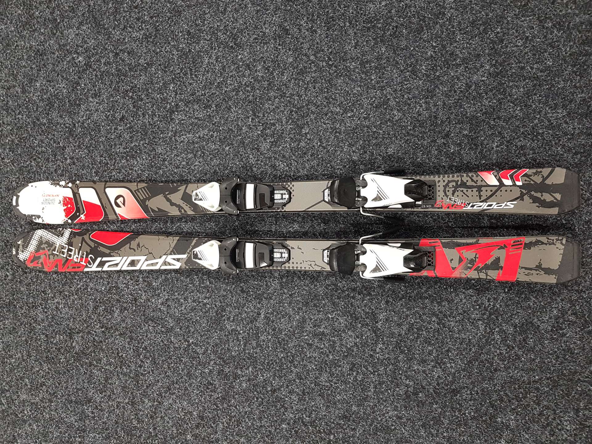Použité detské lyže SPORTEN Street Junior + viazanie Tyrolia SLR 7.5