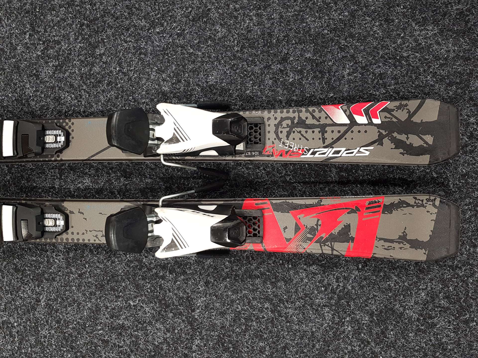 Použité detské lyže SPORTEN Street Junior + viazanie Tyrolia SLR 7.5