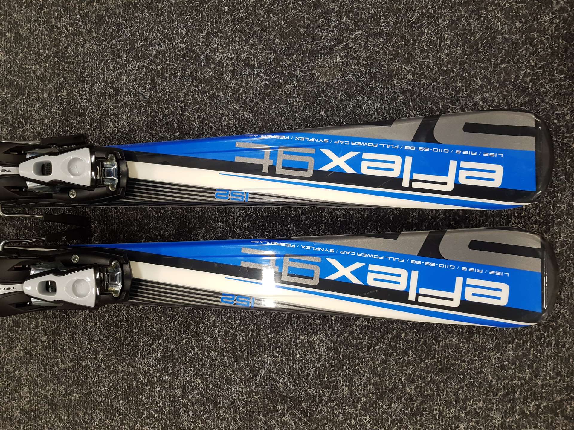 Gebrauchte Elan Eflex 9t Skier