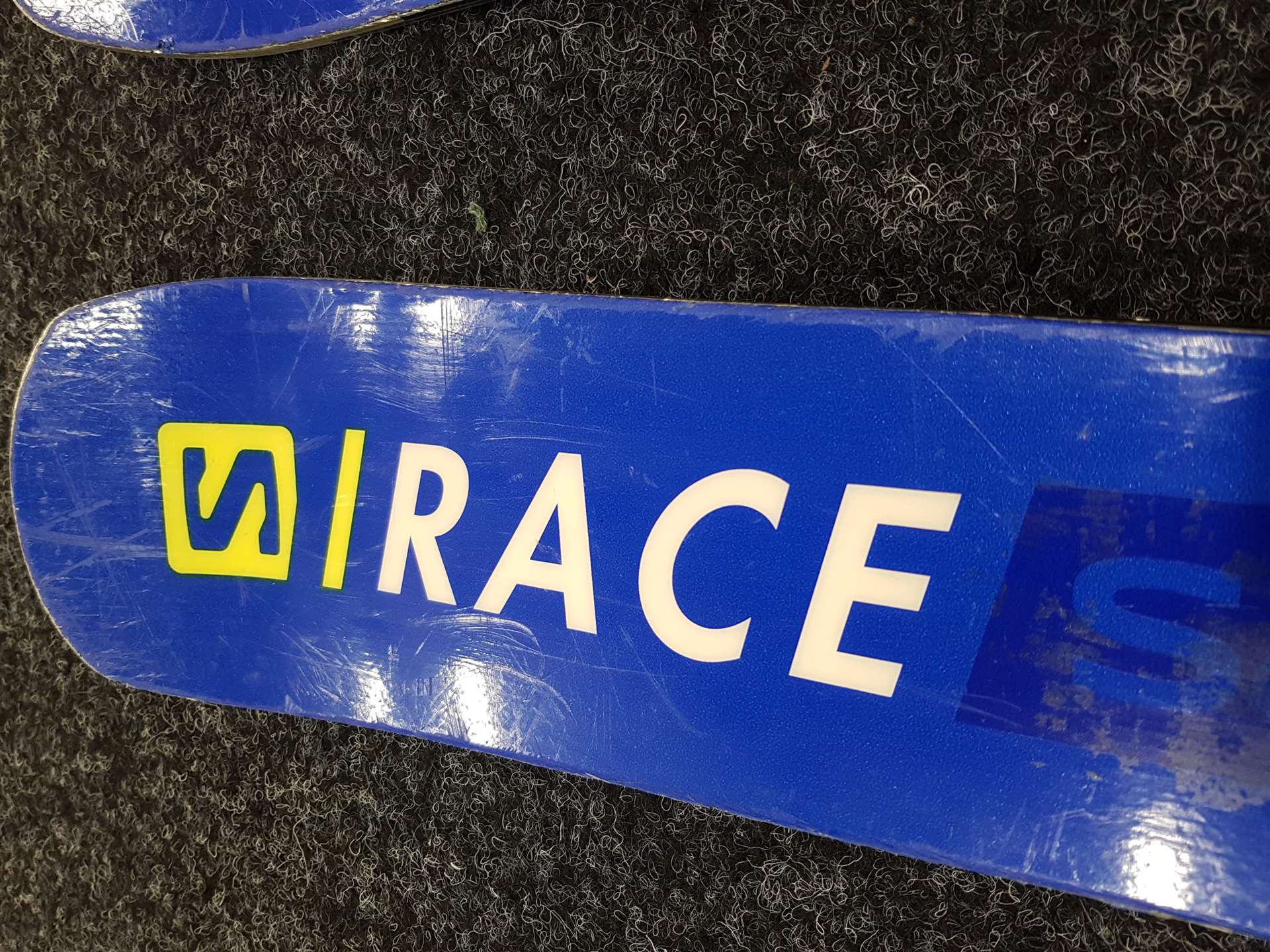 Použité lyže SALOMON S/Race SL + viazanie Salomon X 12