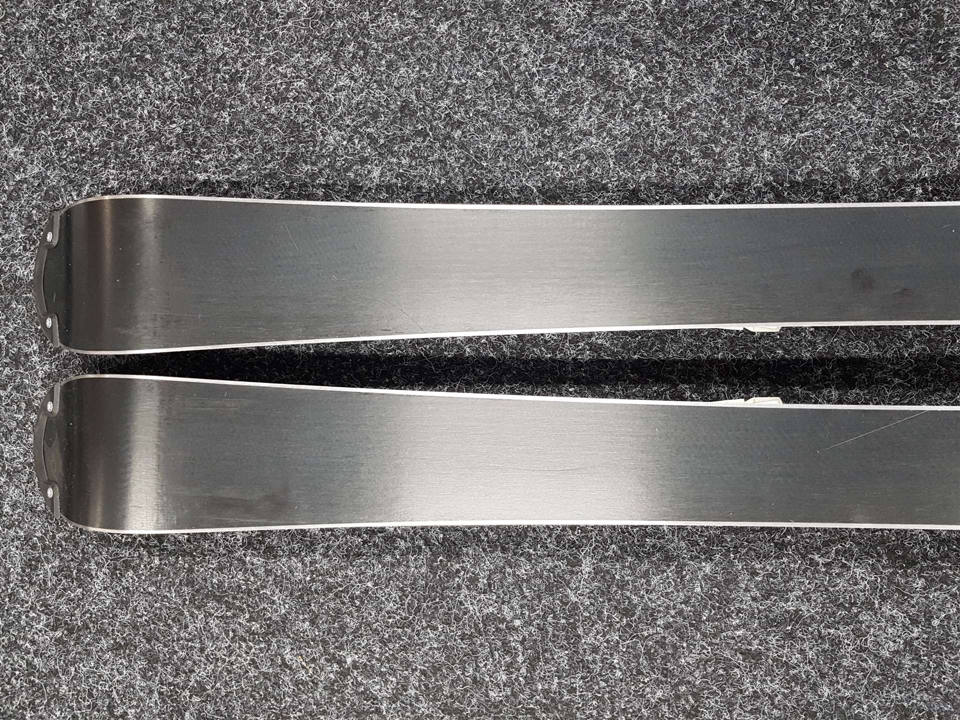 Schiuri pentru copii BLIZZARD Pearl JR + legături Marker 4.5 folosite
