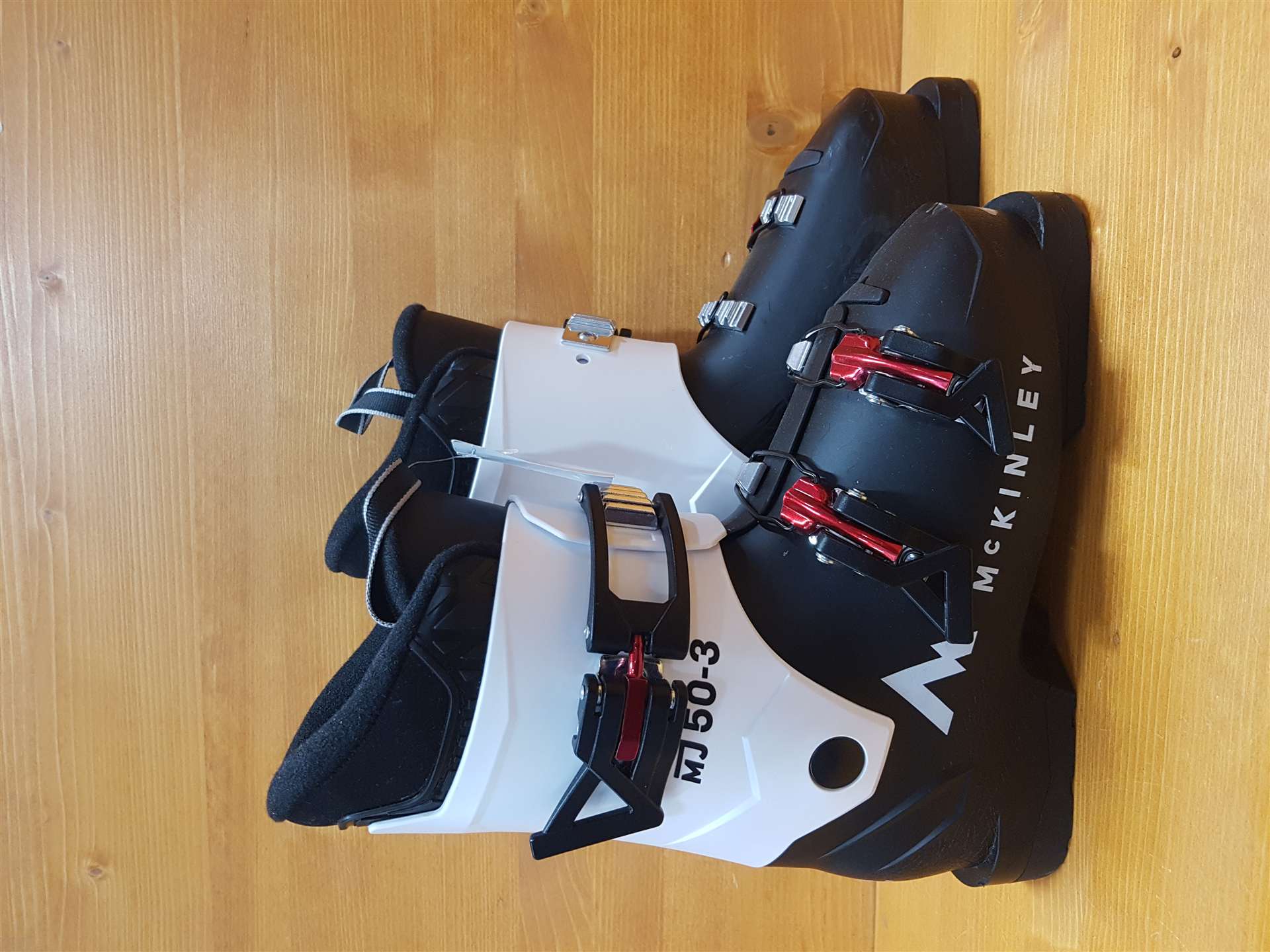 Použité lyžařky McKINLEY MJ 50-3