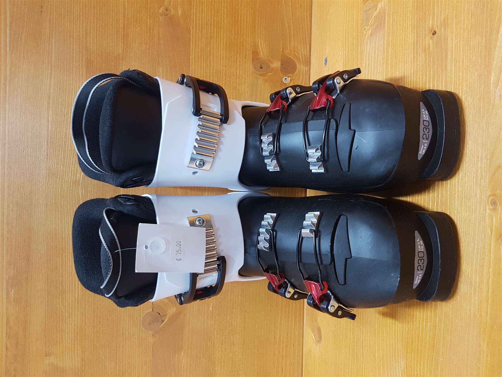 Gebrauchte McKINLEY MJ 50-3 Skischuhe