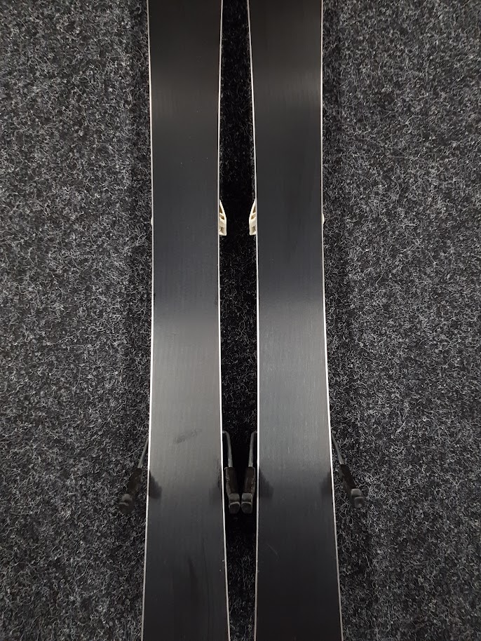 Použité detské lyže ATOMIC Vantage + viazanie Ezytrak 4,5