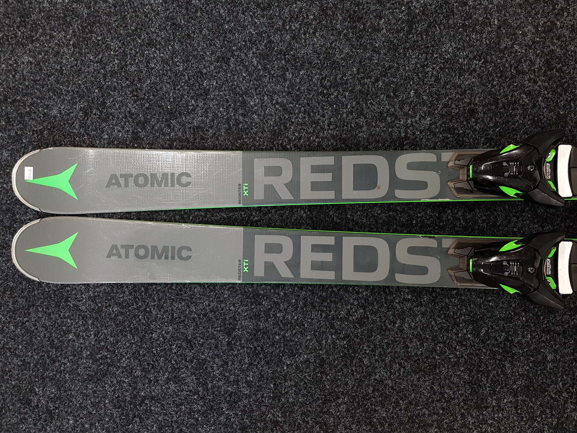 Schiuri ATOMIC Redster XTi folosite + legături Atomic FT 12