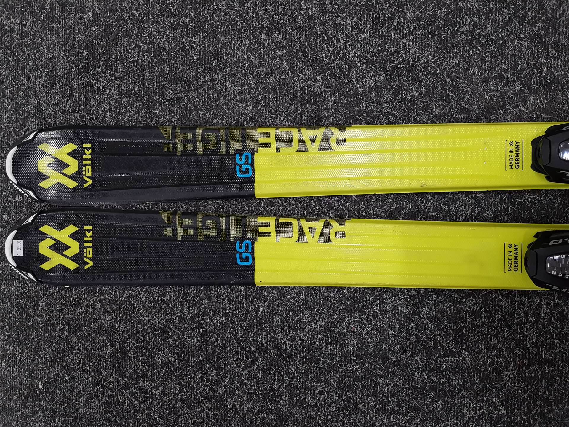 Schiuri Volkl Racetiger GS folosite
