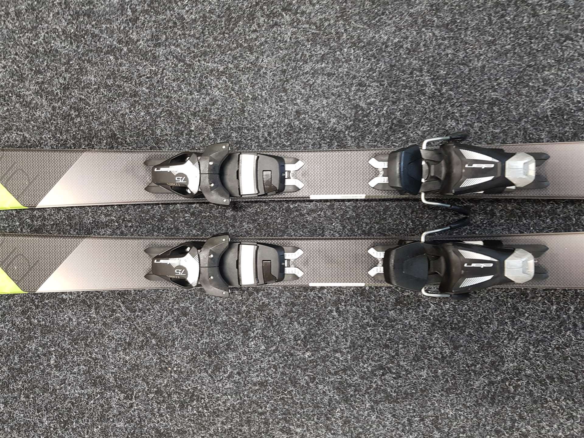 Skis ELAN Explore Pro d'occasion + fixations Elan EL 7.5