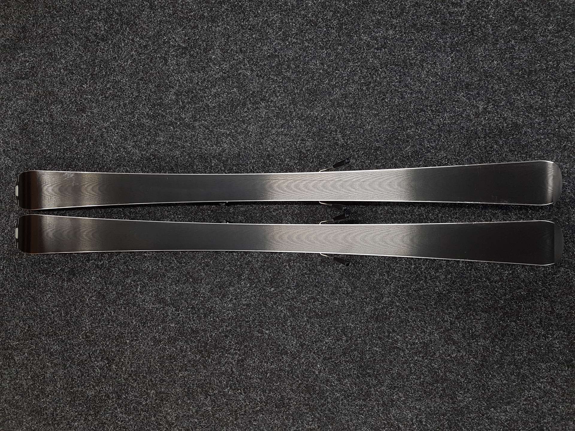 Skis ELAN Explore Pro d'occasion + fixations Elan EL 7.5