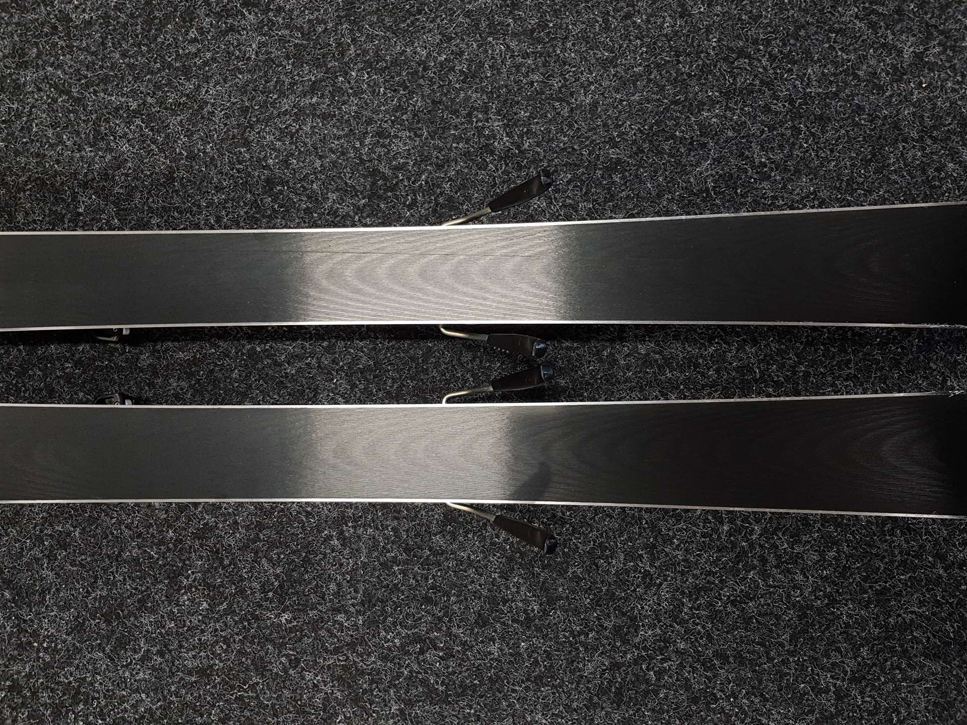 Skis ELAN Explore Pro d'occasion + fixations Elan EL 7.5