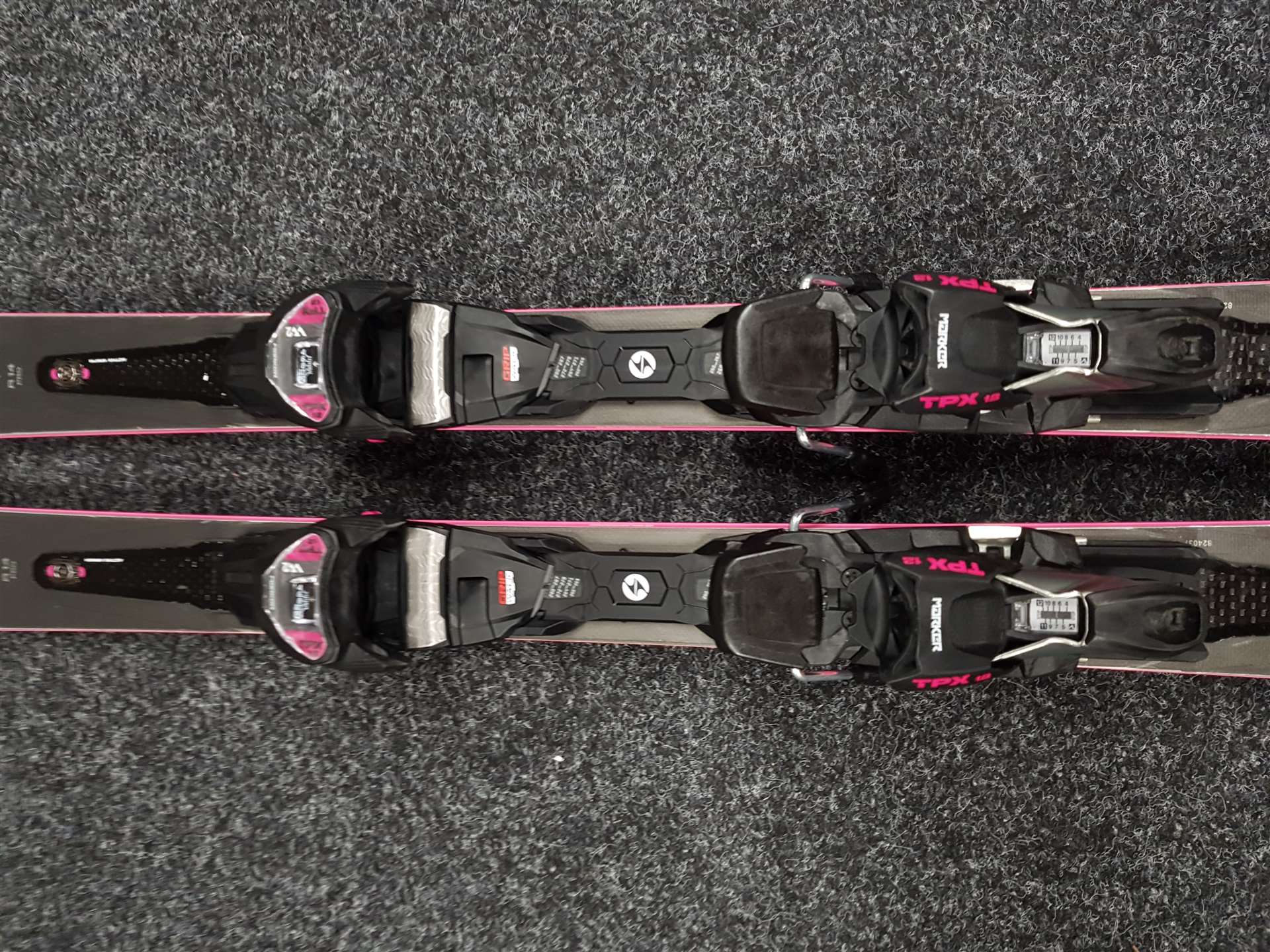 Použité lyže BLIZZARD Phoenix R14