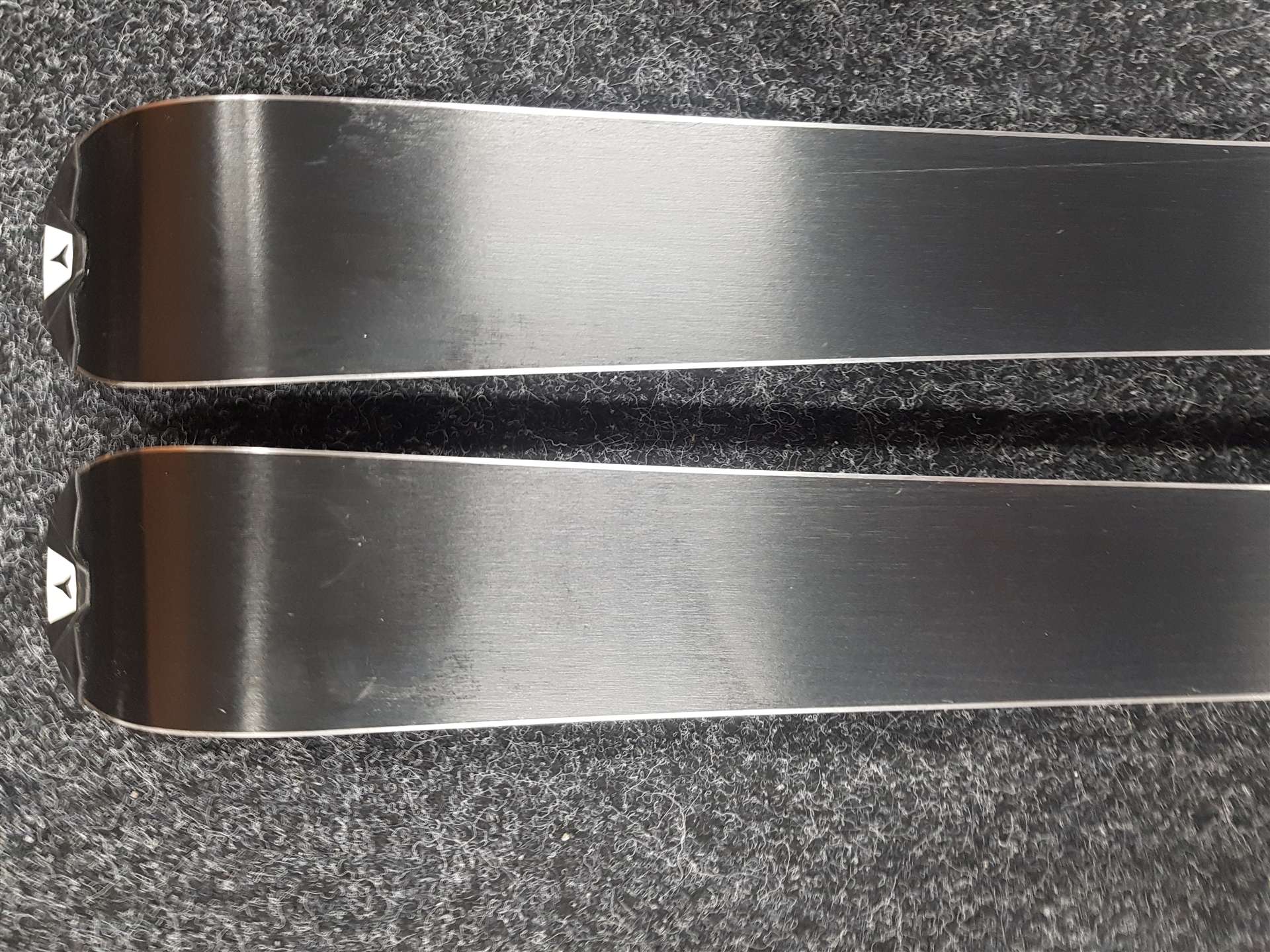 Použité lyže ATOMIC Race + viazanie Atomic EvoX 4,5