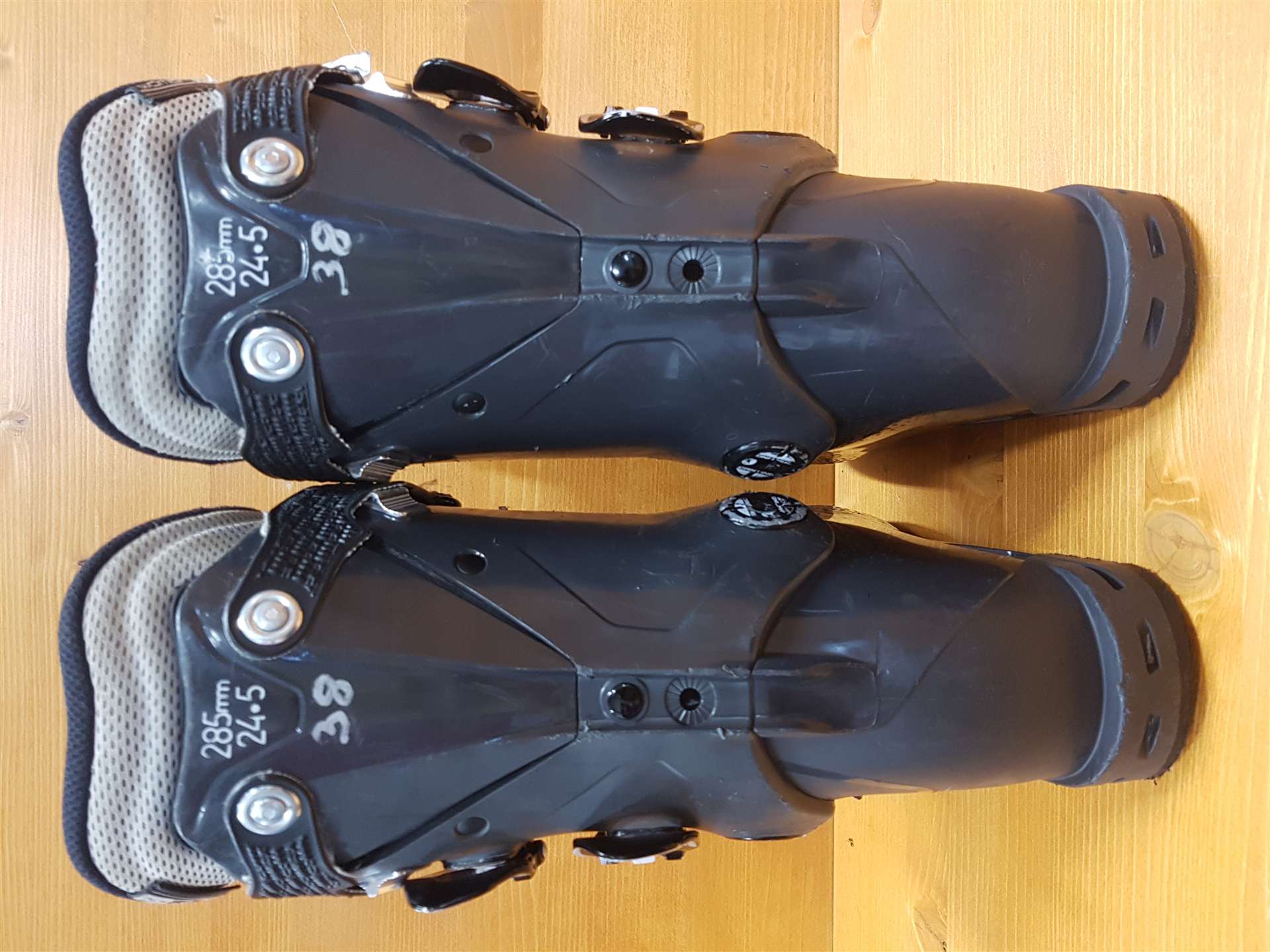 Použité lyžiarky TECNICA Mach Sport HV W RT 75