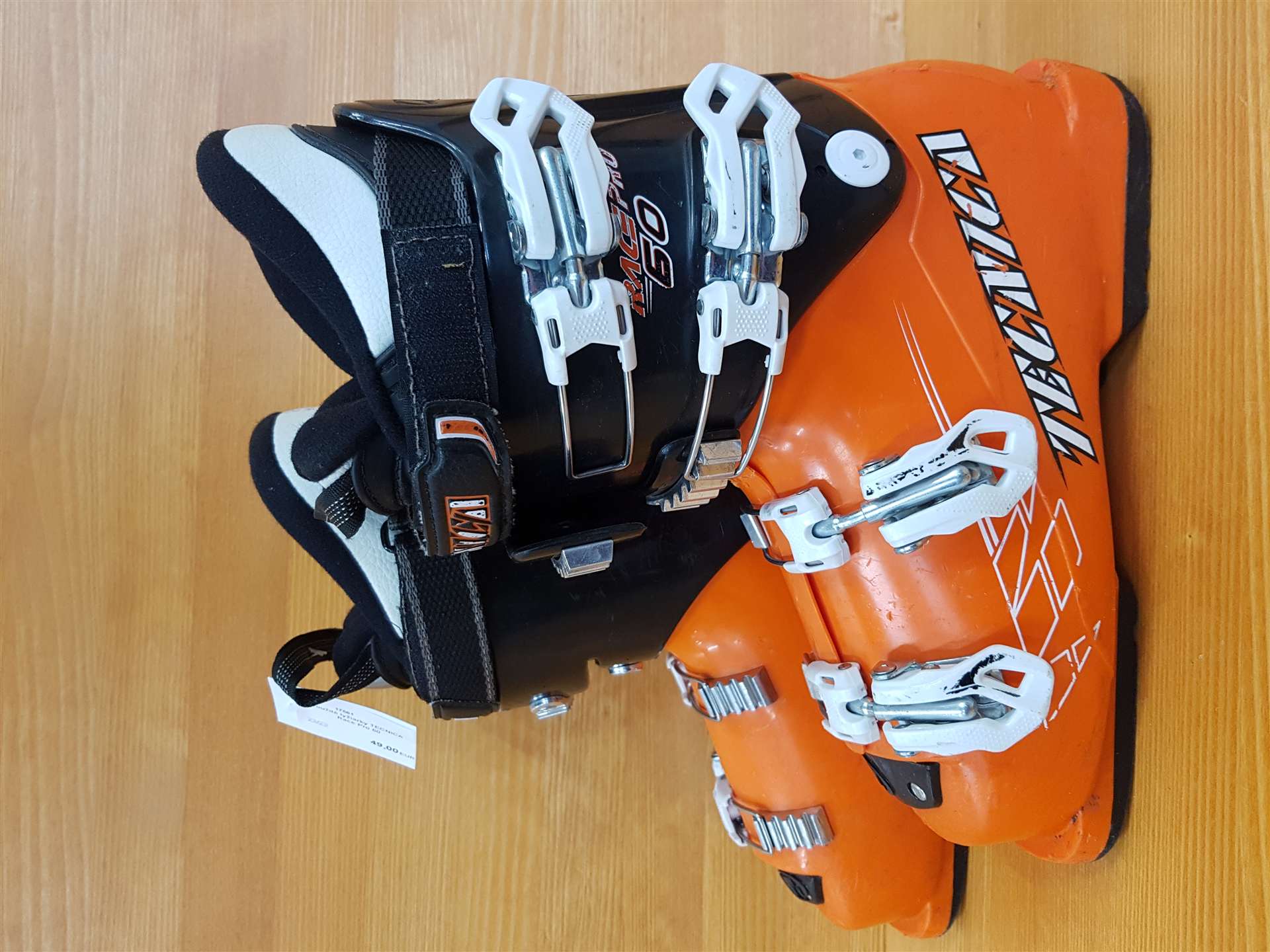 Gebrauchte Skischuhe TECNICA Race Pro 60