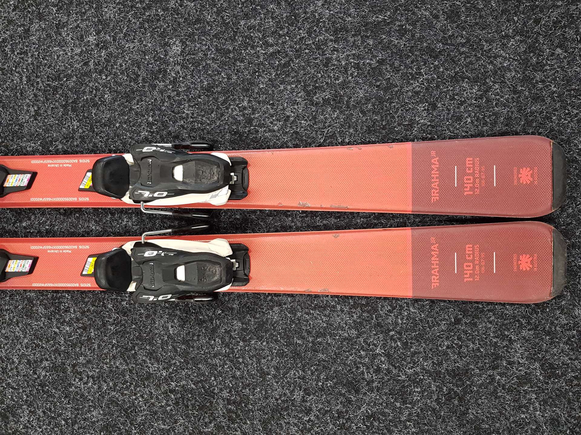 Gebrauchte BLIZZARD Brahma JR Ski + Marker 7.0 Bindungen