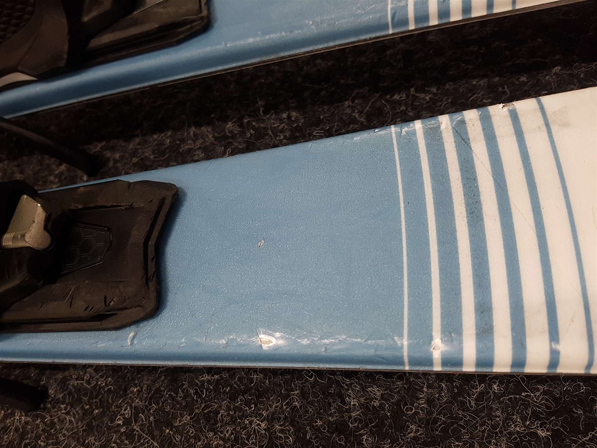 Gebrauchte ARTIS Artis 2 Ski + Tyrolia PR 11 Bindungen