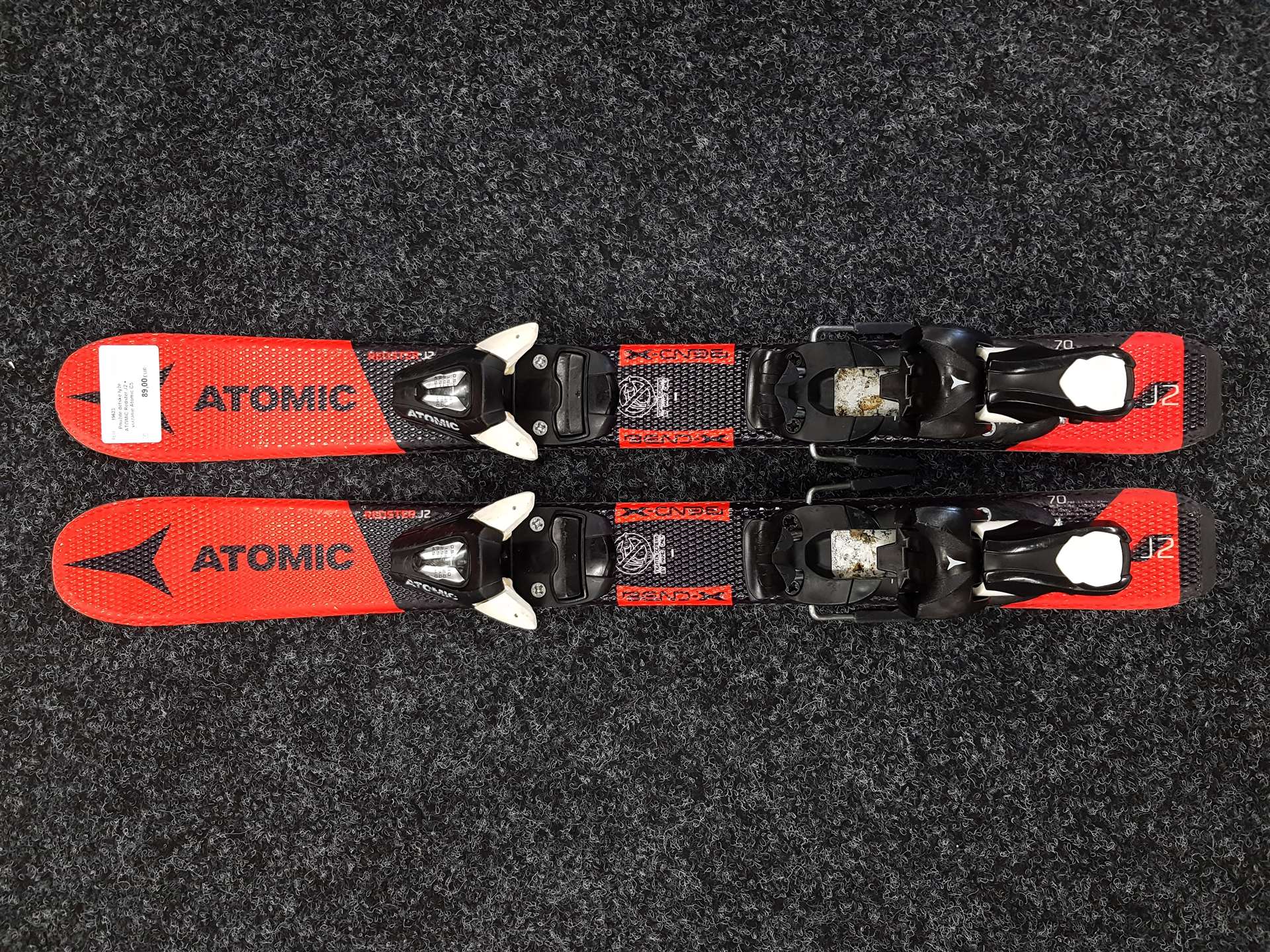 Použité dětské lyže ATOMIC Redster J2 + vázání Atomic C5