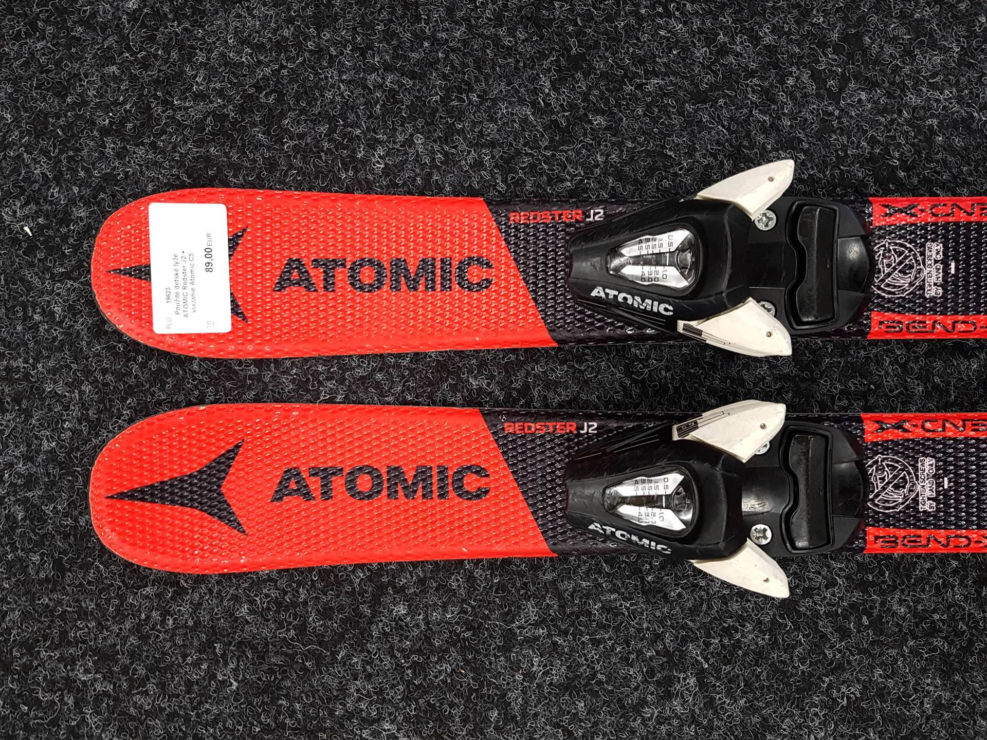 Použité dětské lyže ATOMIC Redster J2 + vázání Atomic C5