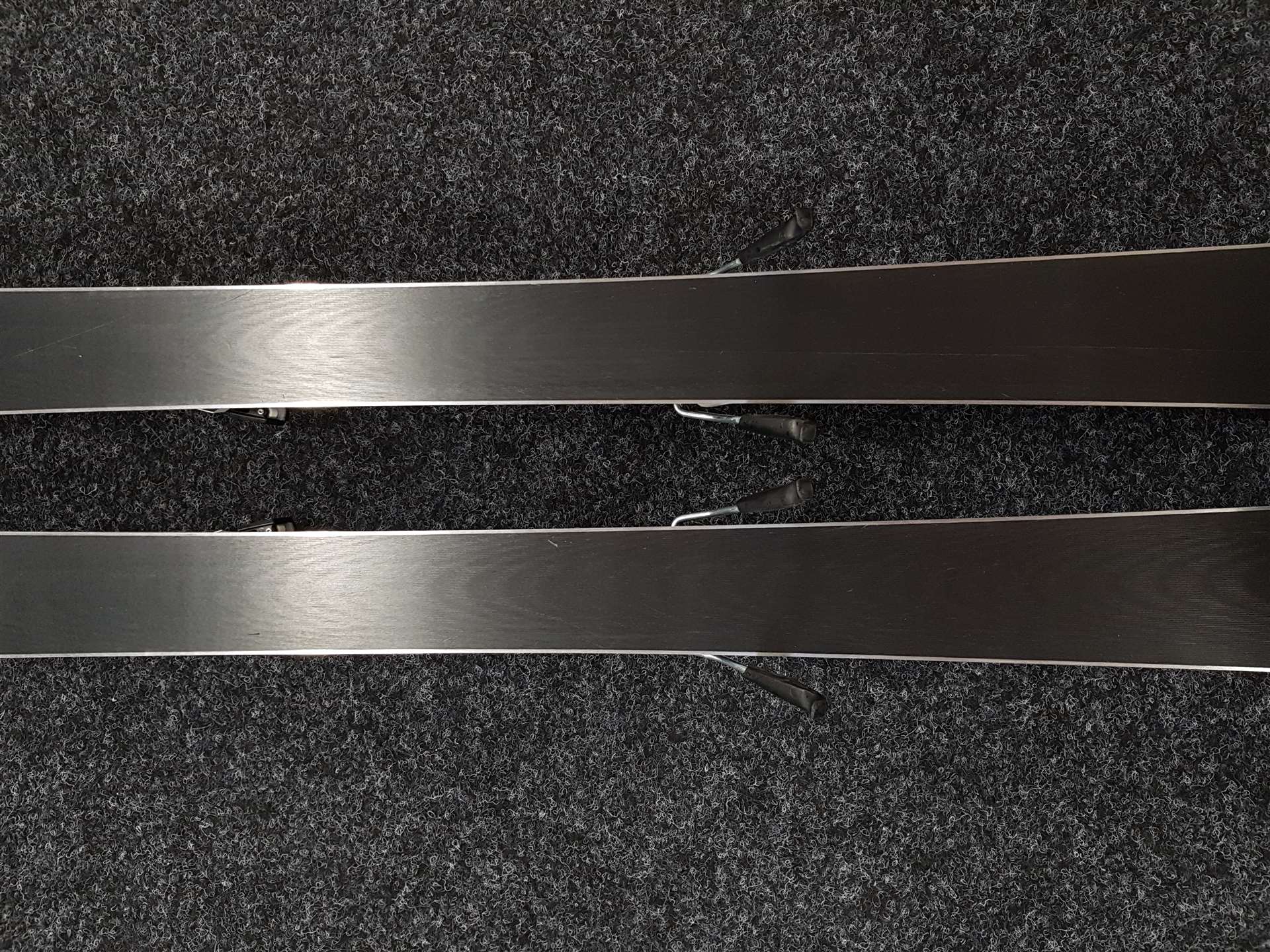 Použité lyže HEAD Cool One + viazanie Head One LR 9