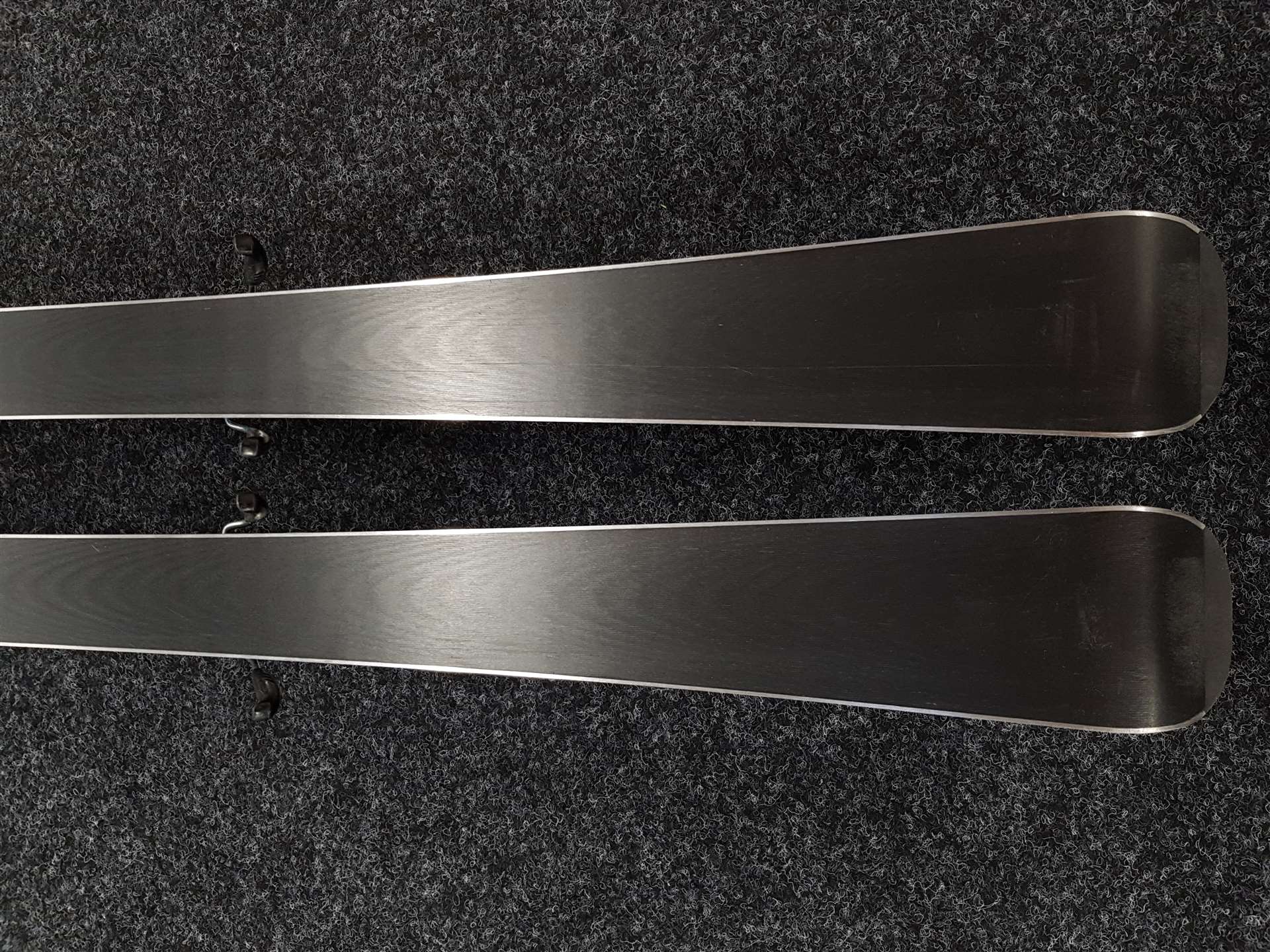 Použité lyže HEAD Cool One + viazanie Head One LR 9