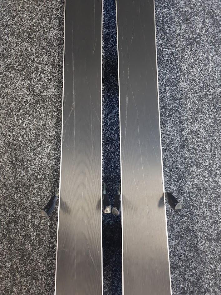 Gebrauchte Salomon Flyer Freestyle-Ski + Salomon 9-Bindungen