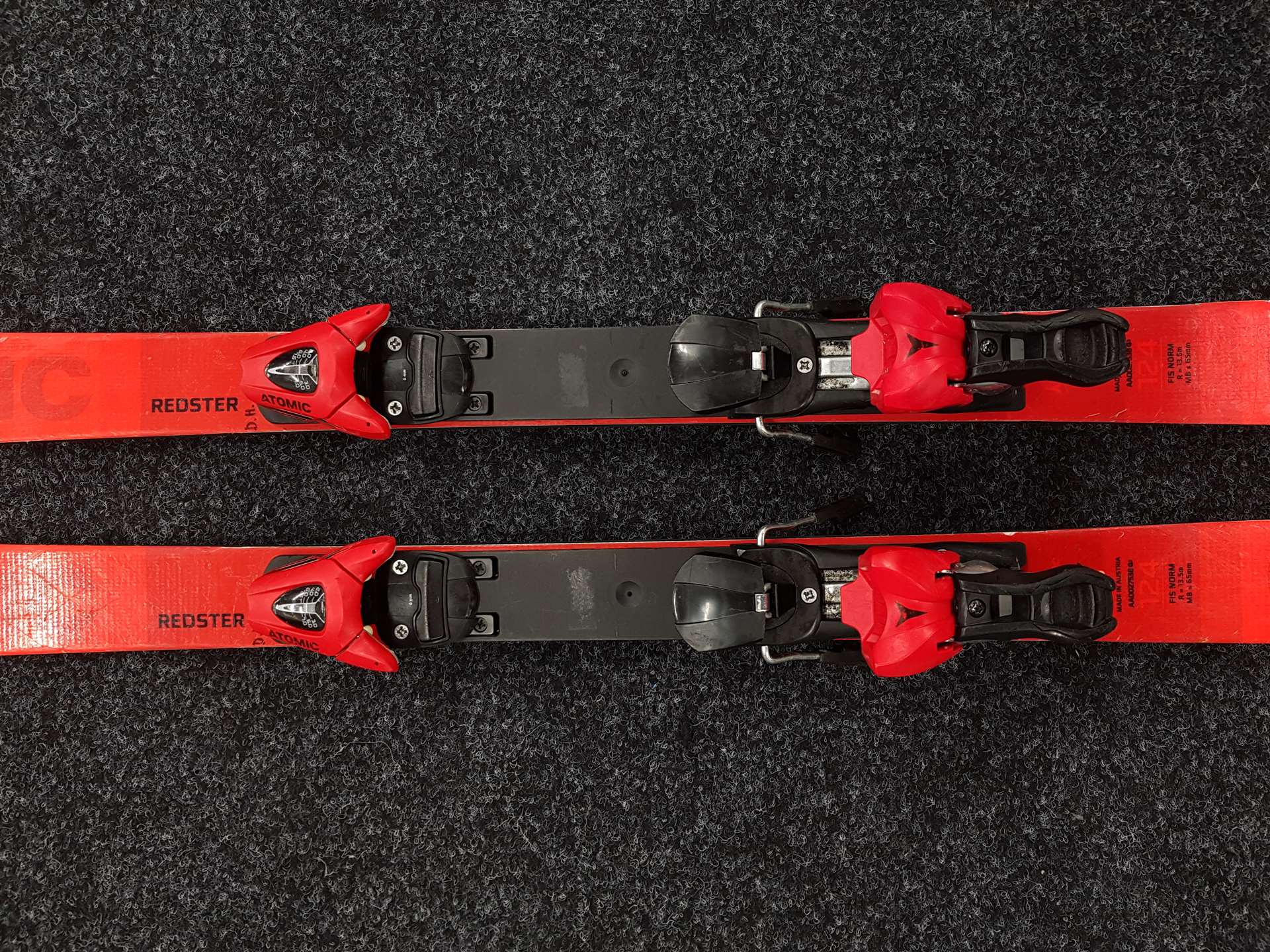 Použité lyže Atomic Redster G9 + viazanie Atomic L7