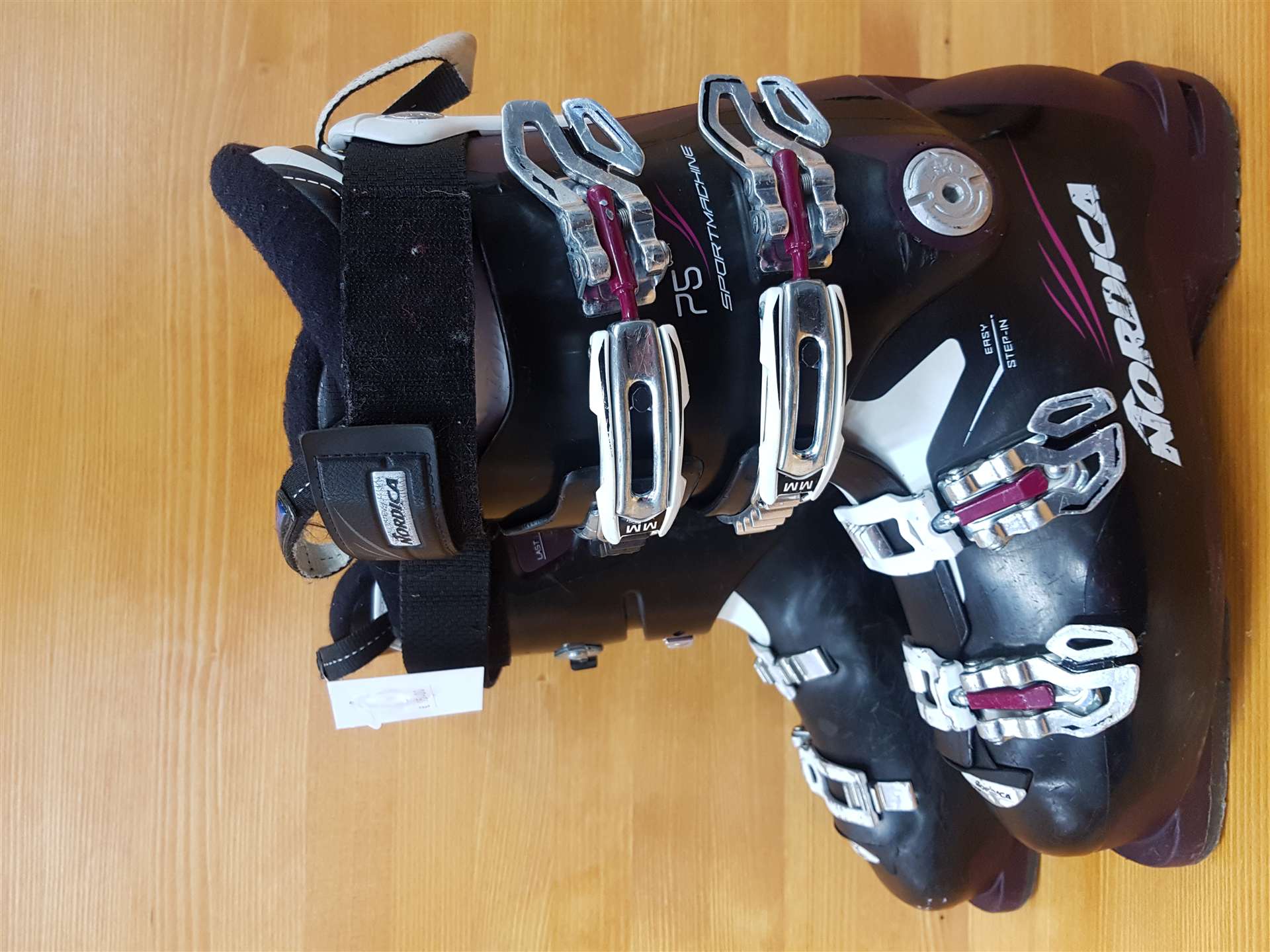 Chaussures de ski d'occasion NORDICA Sportmachine 75 WA