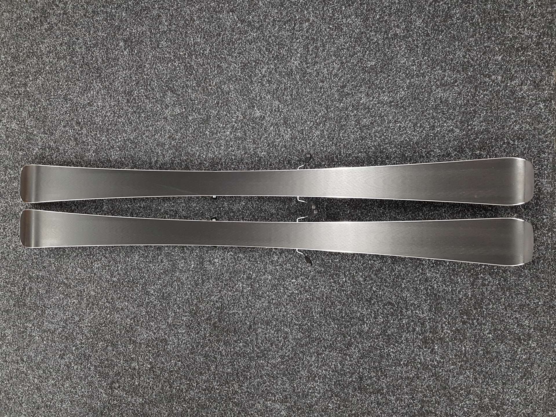 Gebrauchte HEAD Shape 3.0 Ski + Tyrolia 10 Bindungen