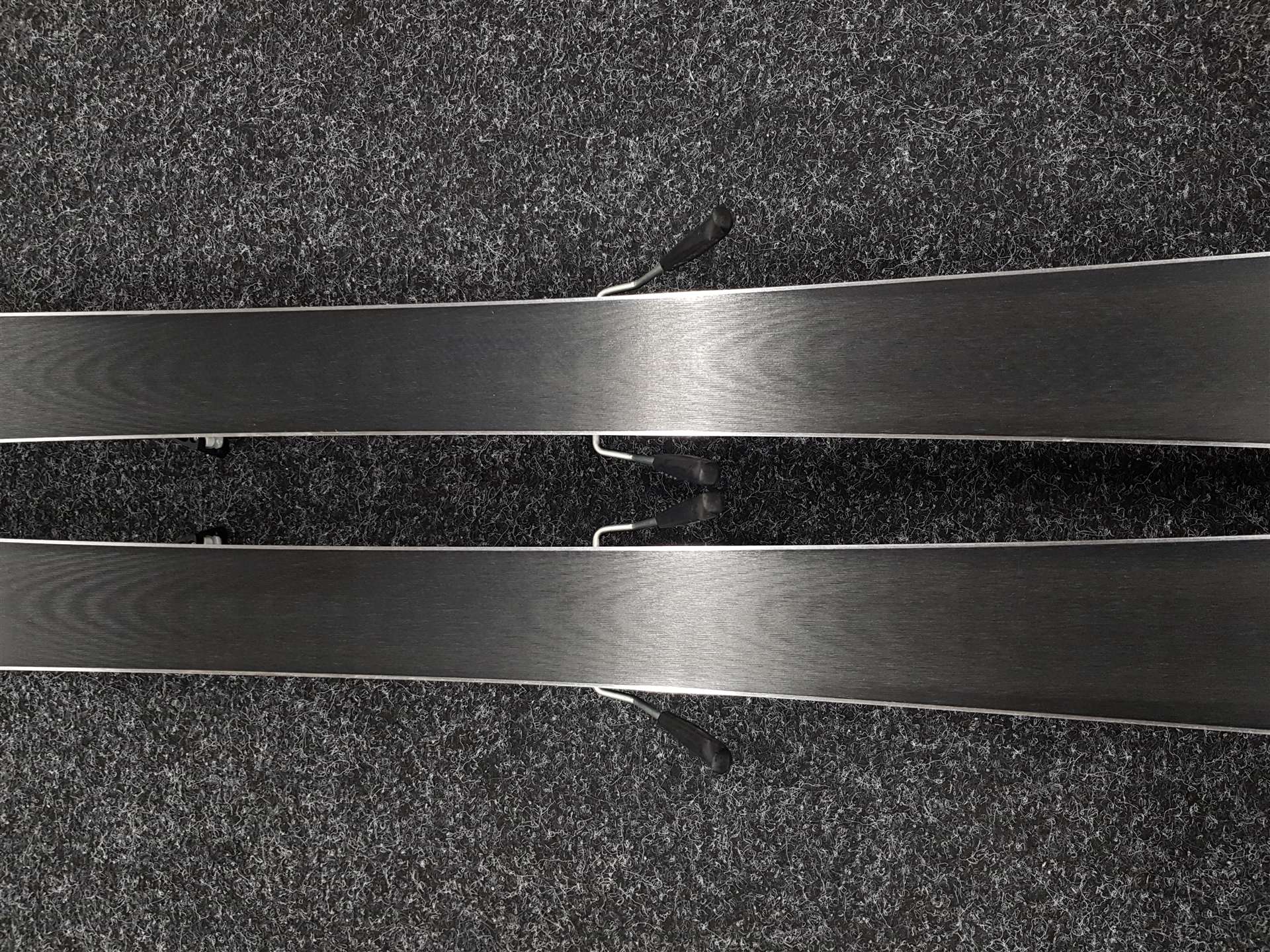 Skis ELAN Ace Pro d'occasion + fixations Elan EL 10