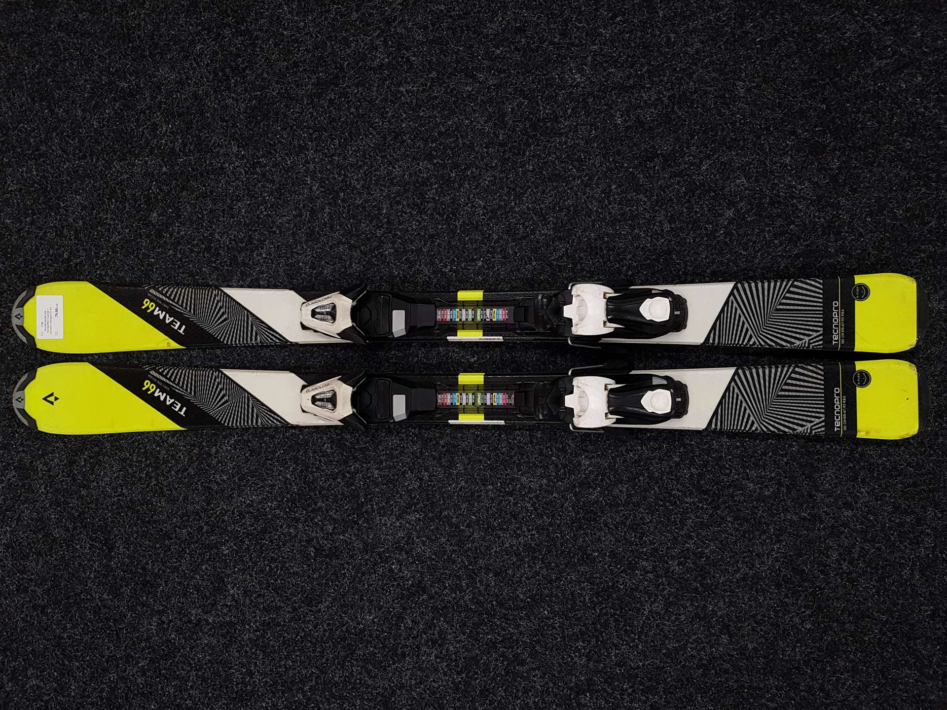 Skis enfant d'occasion TECNOPRO Team 66 + fixations Tecnopro TC 4.5