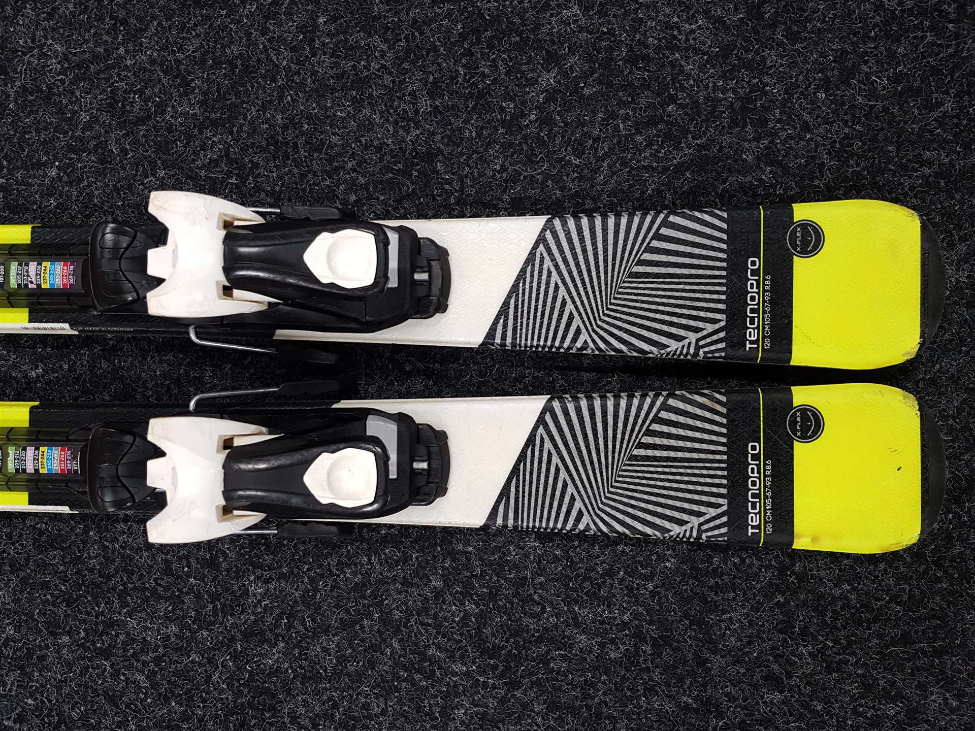 Skis enfant d'occasion TECNOPRO Team 66 + fixations Tecnopro TC 4.5