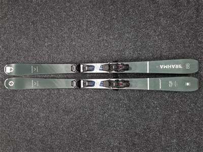 Gebrauchte Freeride-Ski BLIZZARD Brahma 88 SP + Bindungen Marker TCX 11