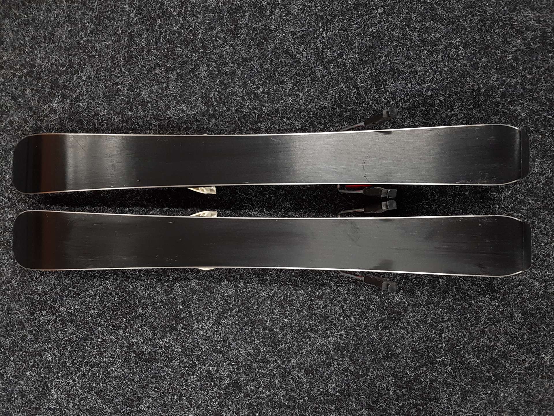 Gebrauchte Kinderski ATOMIC Redster + Atomic XTE 4.5 Bindungen