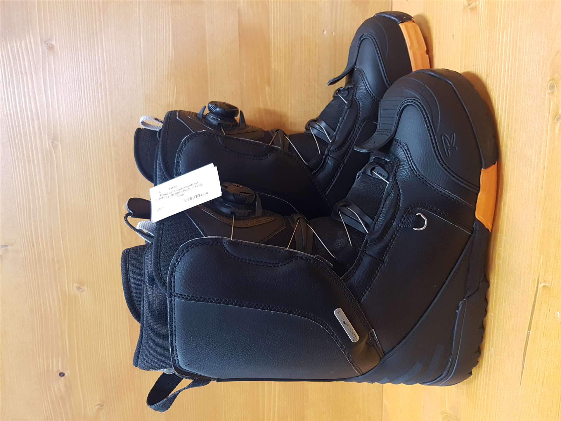 Použité snowboardové topánky ROSSIGNOL Excite Boa