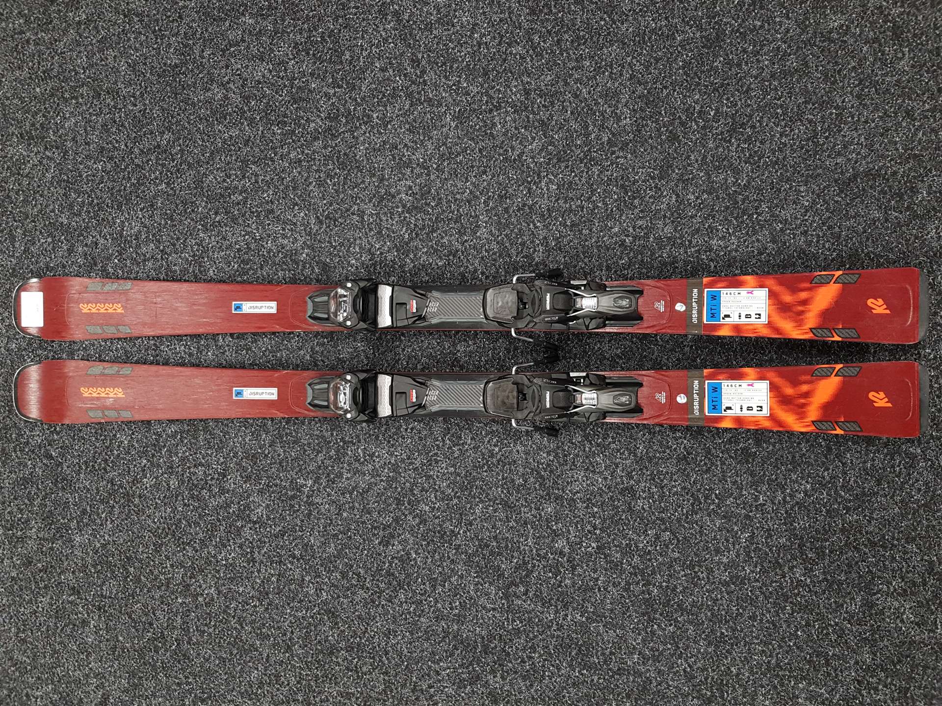 Esquís K2 Disrtion MTi W usados + fijaciones Marker 11