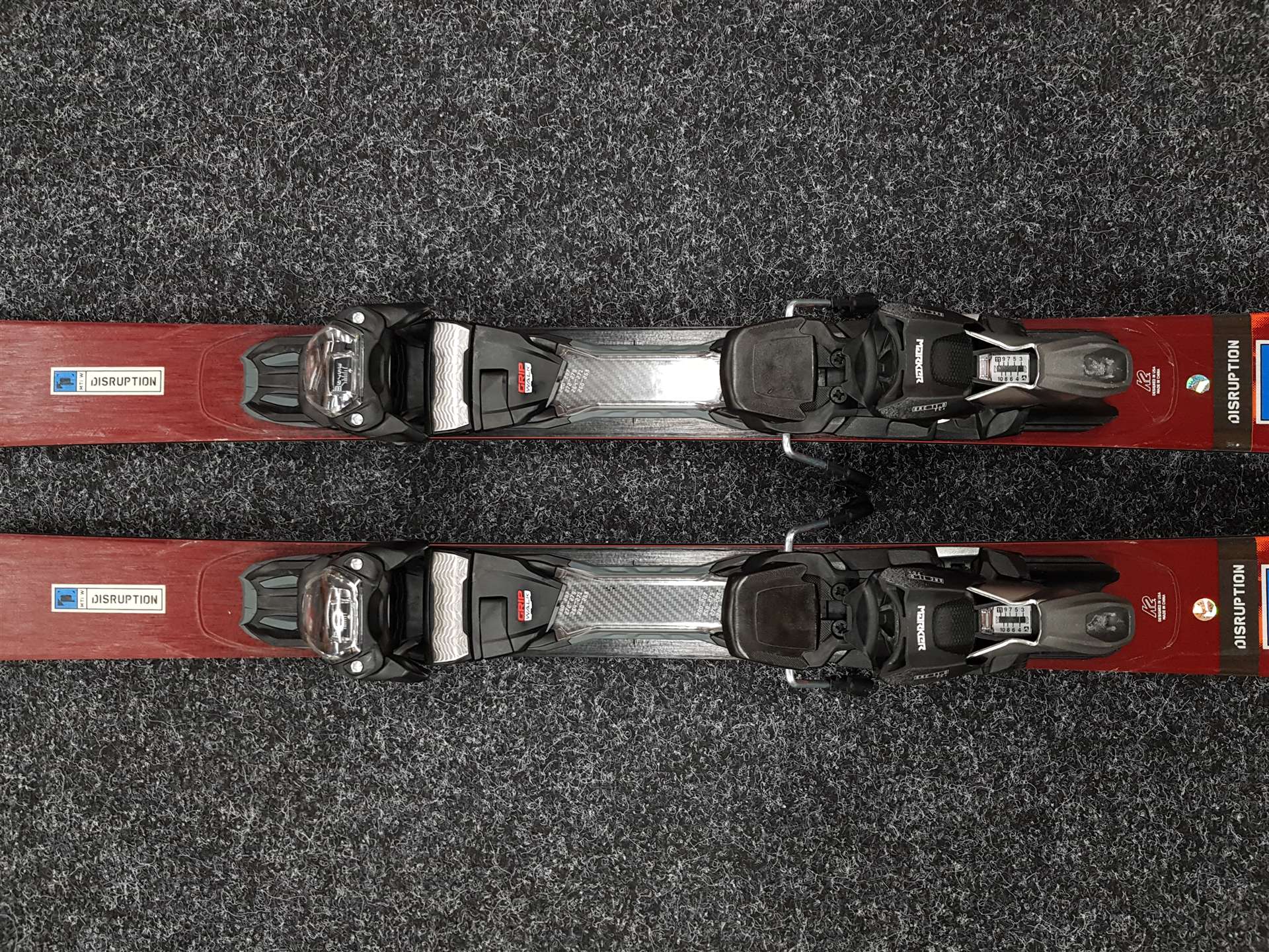 Esquís K2 Disrtion MTi W usados + fijaciones Marker 11